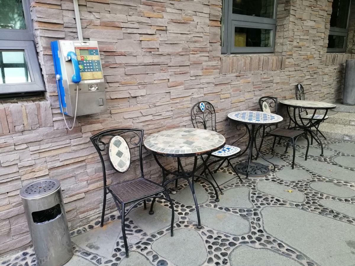 Shan-Yue Hotspring Hotel Taipéi Exterior foto